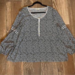 Max Studio Black Floral Ivory 1/4 Button Balloon L/Sleeve Boho Casual Flowy 2X